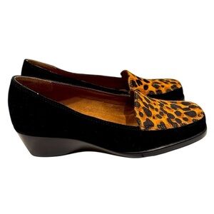 AEROSOLES HEELREST LEOPARD PRINT CALF HAIR LOAFERS BLACK SIZE 6
